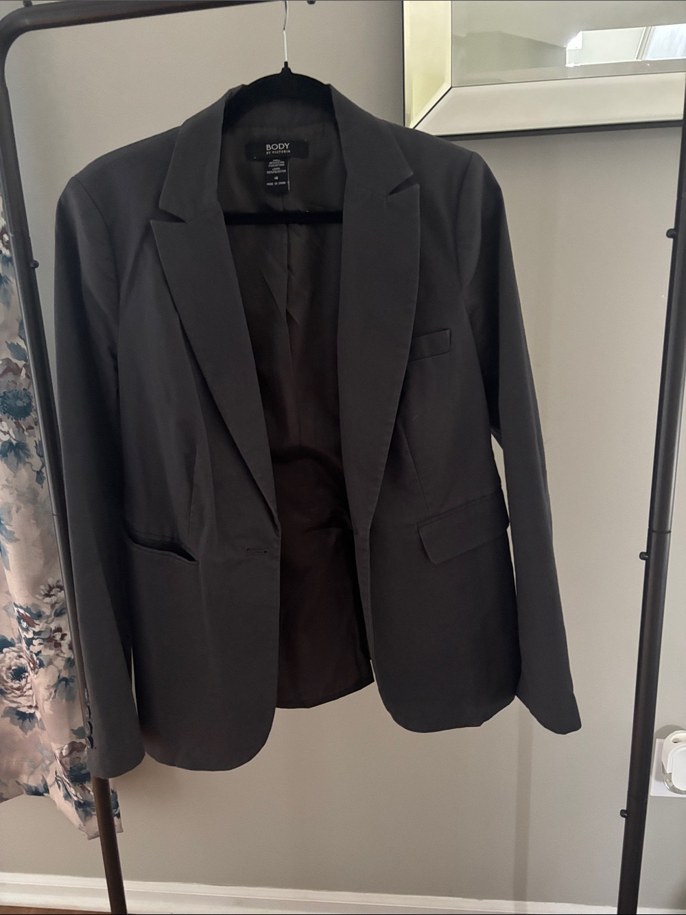 Victoria's Secret Black Tailored Single-Breasted Blazer